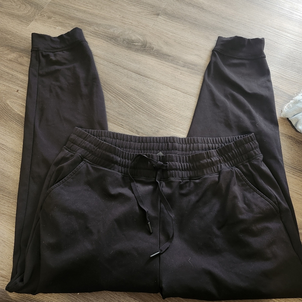 32 Degree Black Jogger Sweatpants